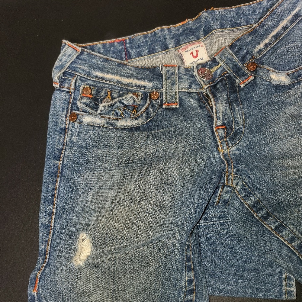 True Religion - Picture 3 of 8